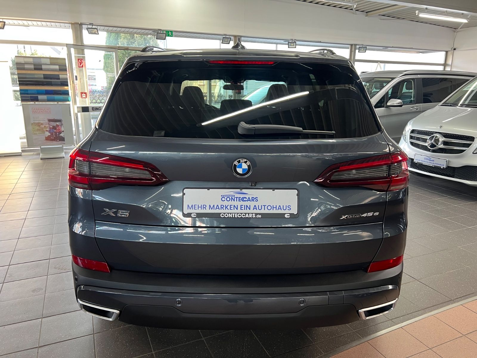 BMW X5 xDrive 45e AHK+HaKa+ACC+HuD+4Z+Pano+Park+LED
