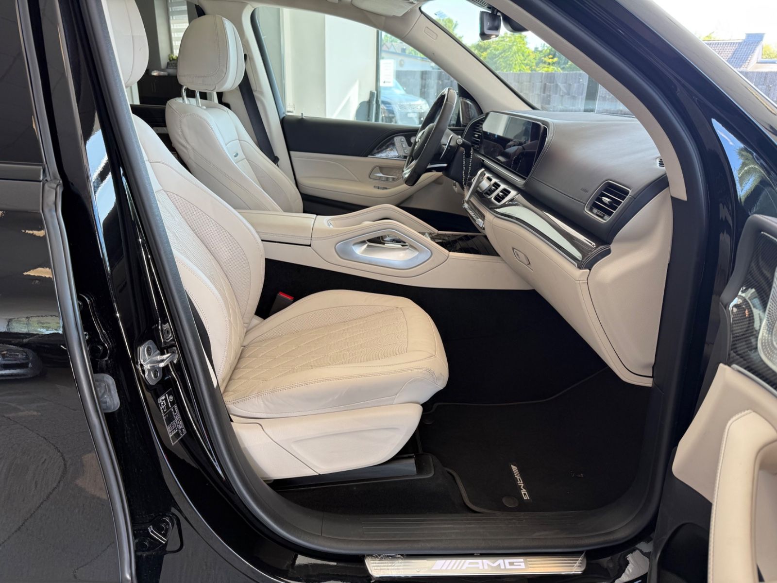 Mercedes-Benz GLS 63 AMG 4M+ - Samsaru's Car Outlet
