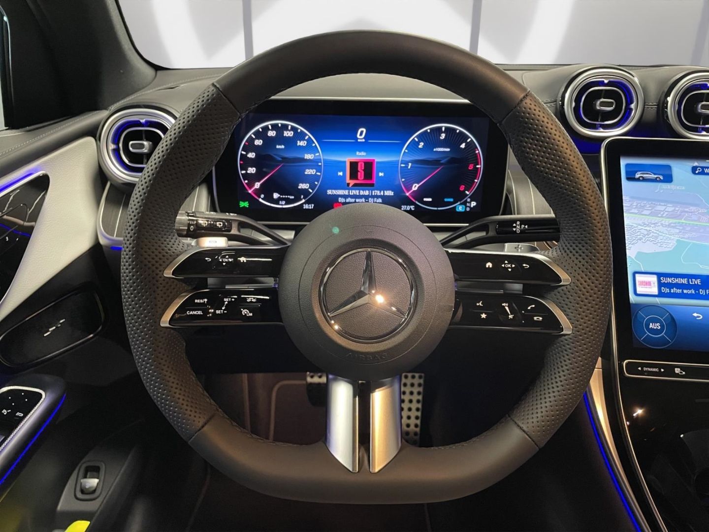 Mercedes-Benz GLC 220 d 4M EDITION AMG 20''PANO AHK DISTR 360°
