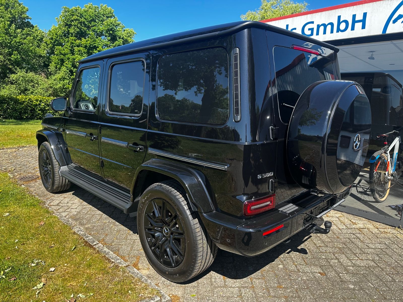 Mercedes-Benz G 500 AMG-LINE - Samsaru's Car Outlet