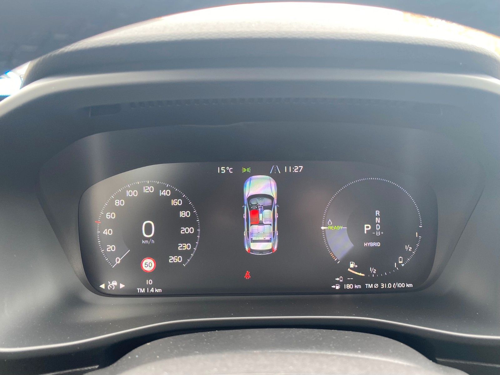 Volvo XC40 T5 Plus Dark Recharge Plug-In Hybrid 2WD