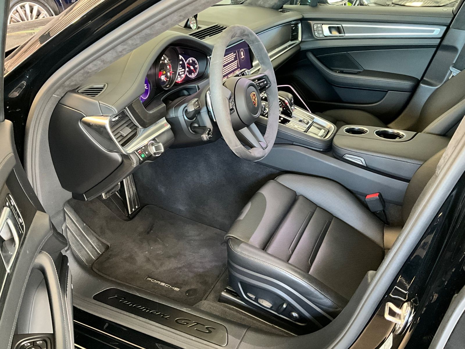 Porsche Panamera Sport Turismo GTS*Standheizung*HUD*