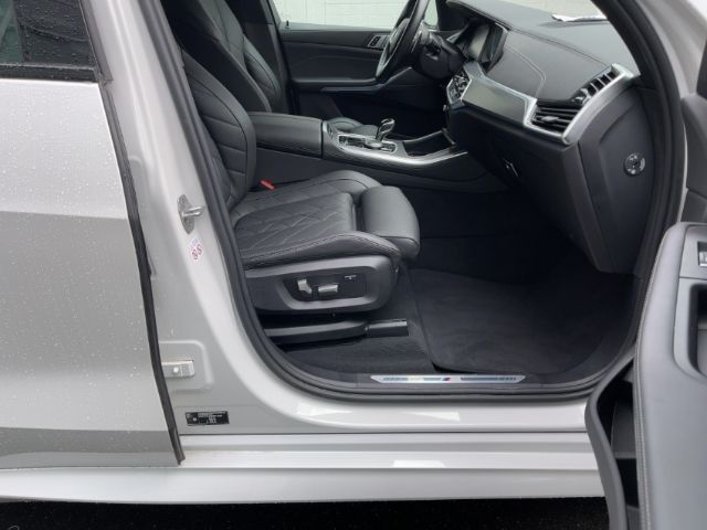 BMW X5 xDr45e M-Sport HUD Digitales Cockpit Memory S