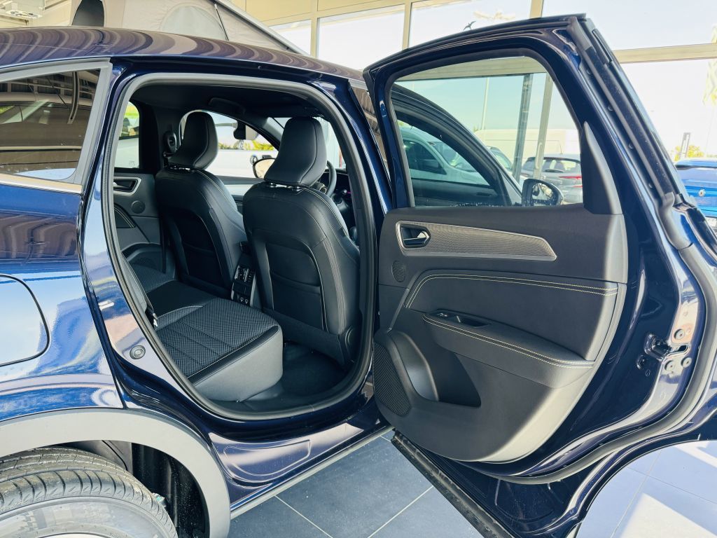 Renault Arkana TECHNO Mild Hybrid - Samsaru's Car Outlet