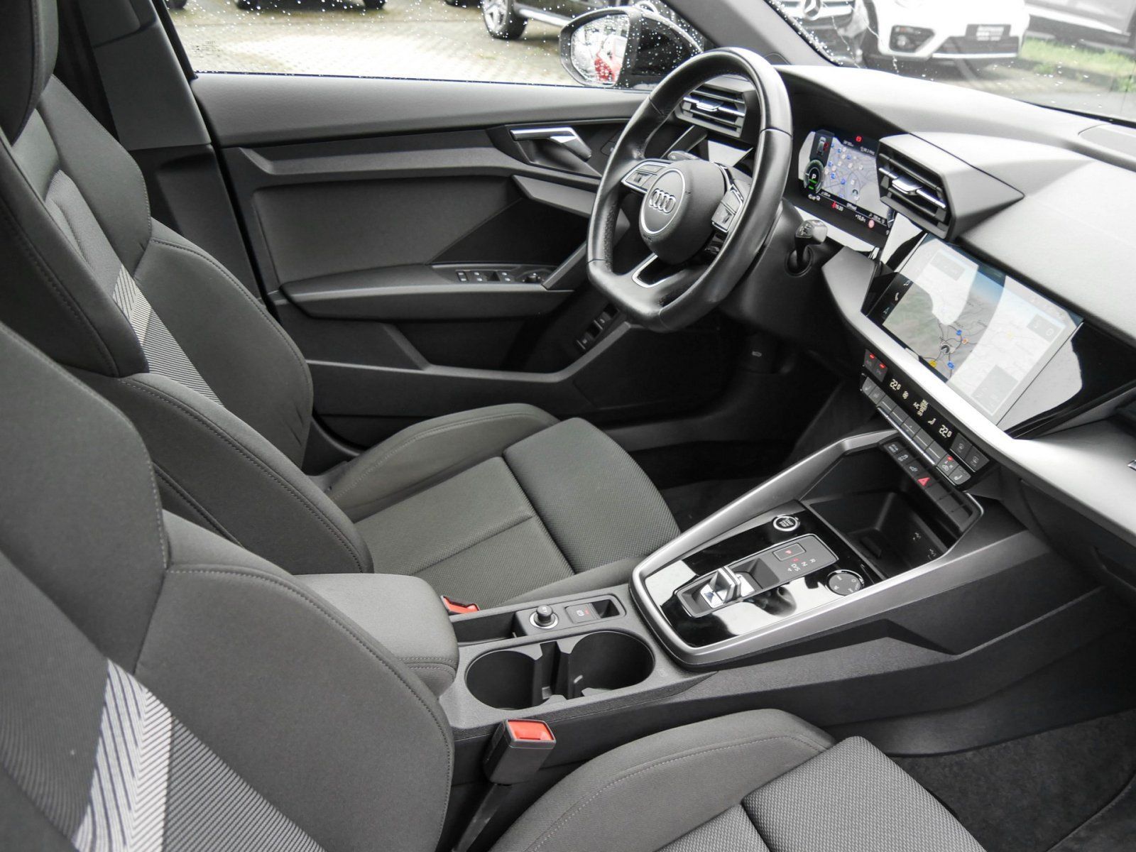 Audi A3 Sportback 45 TFSI e S line Black LED AHK Navi