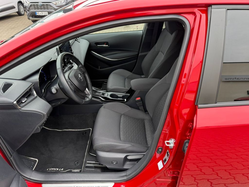 Toyota Corolla 1.8 Hybrid Touring Sports - Samsaru's Car Outlet