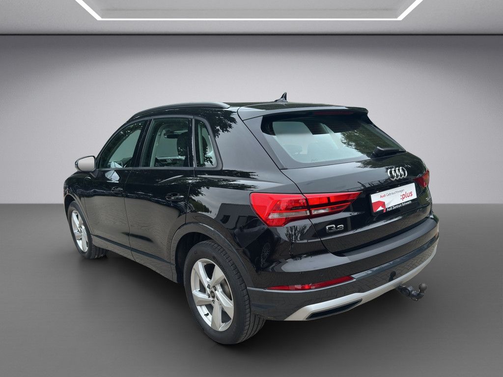 Audi Q3 35 2.0 TDI quattro advanced - Samsaru's Car Outlet