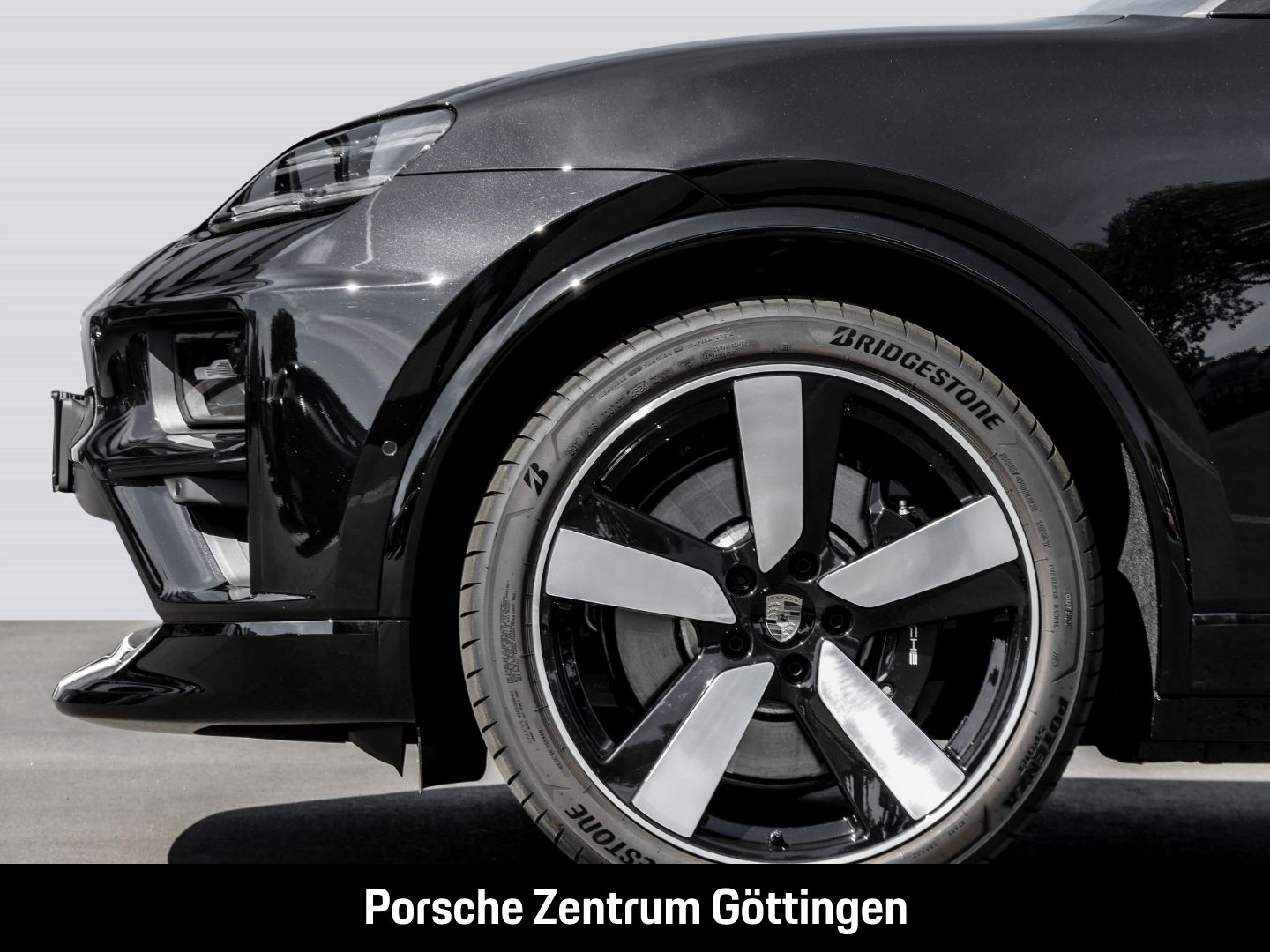 Porsche Macan Turbo InnoDrive LED-Matrix HA-Lenkung