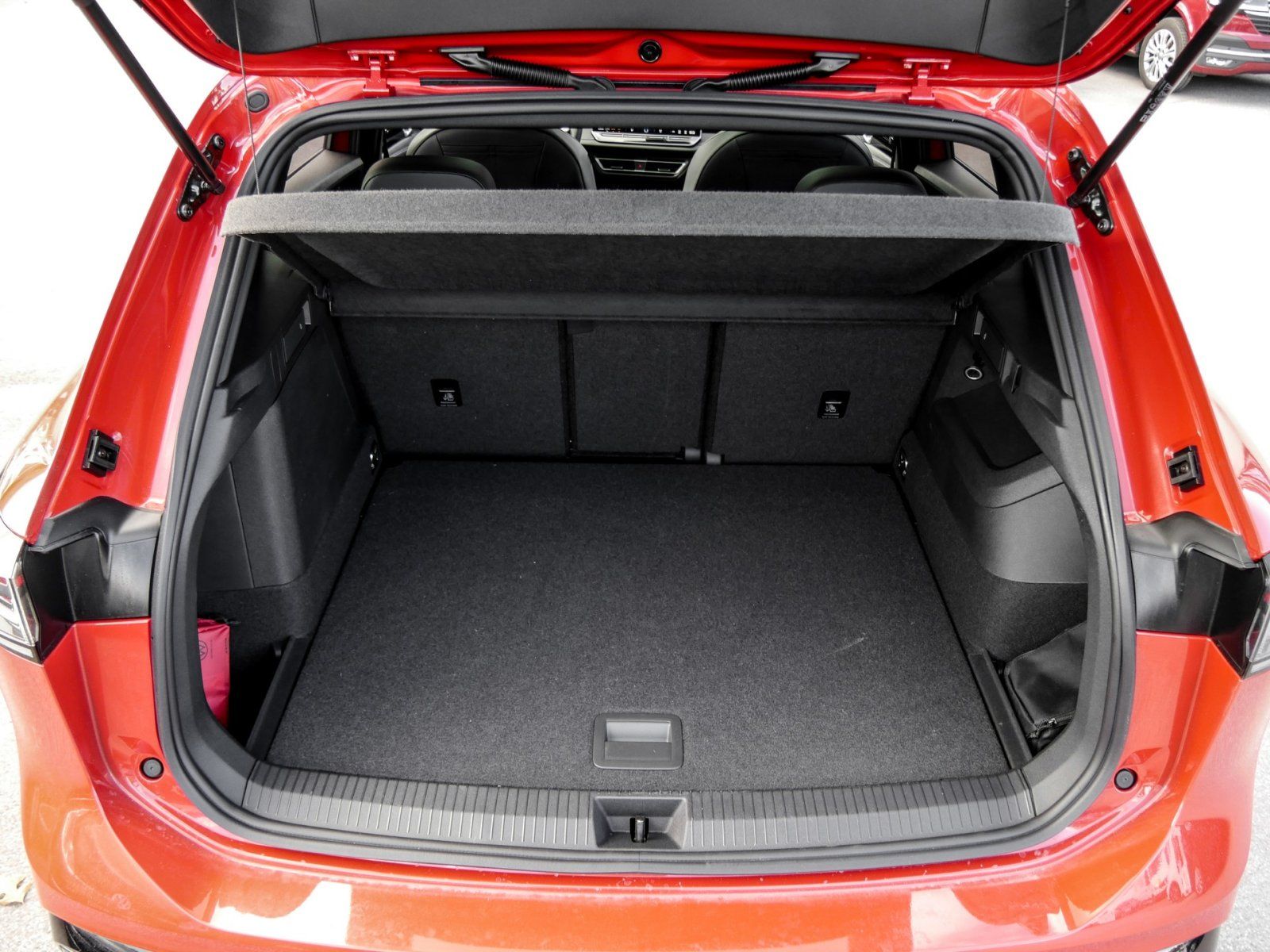 Volkswagen Tiguan R-Line eHybrid IQ.Light AreaView HarmanKa
