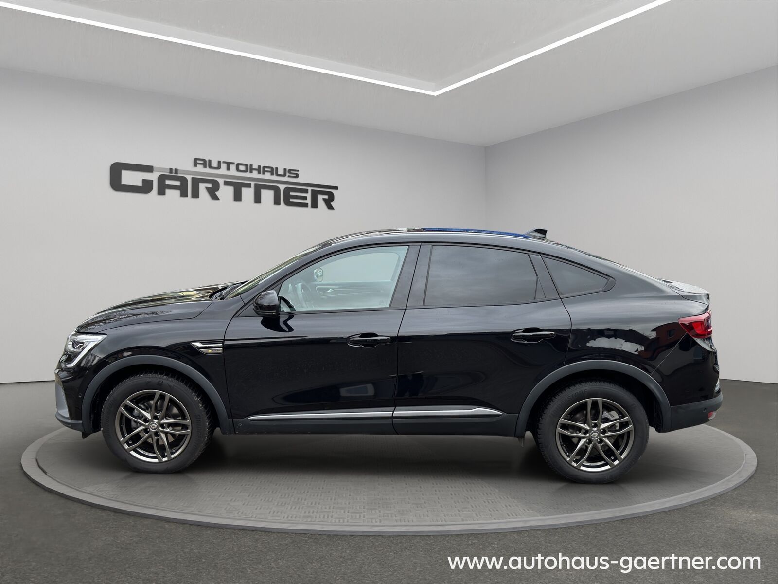 Renault Arkana R.S. Line E-TECH 145 - Samsaru's Car Outlet