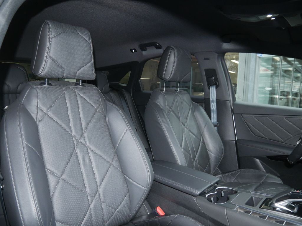 DS Automobiles DS 7 Crossback E-Tense Rivoli 4x4 AKTIVSITZE LED