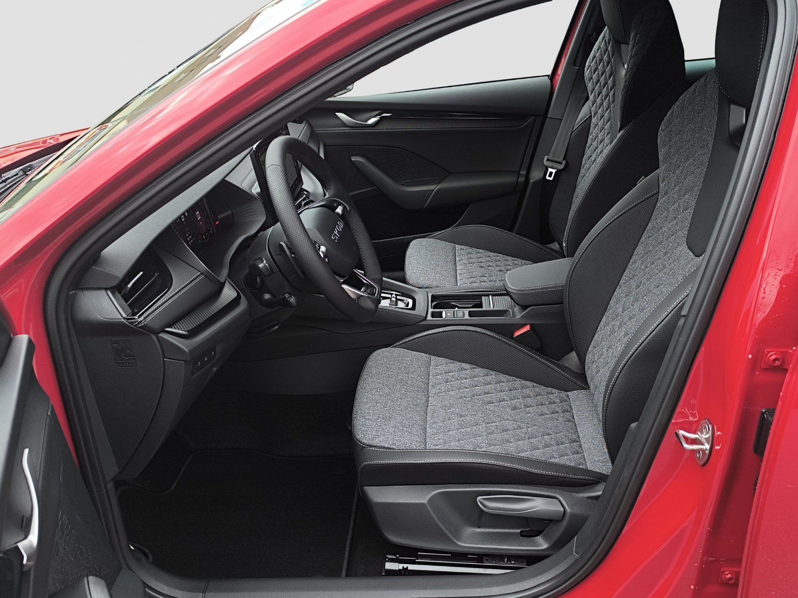 Skoda Octavia Combi 2.0 TSI DSG 4x4 Sportline AHK NAV