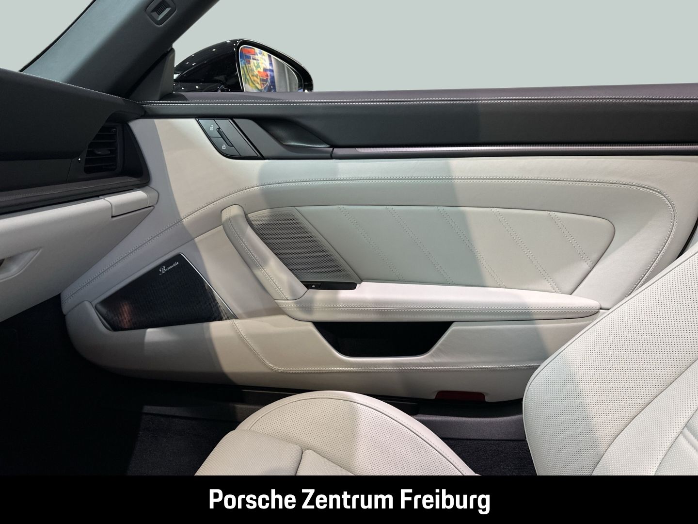 Porsche 992 911 Targa 4 GTS Burmester Sportabgasanlage