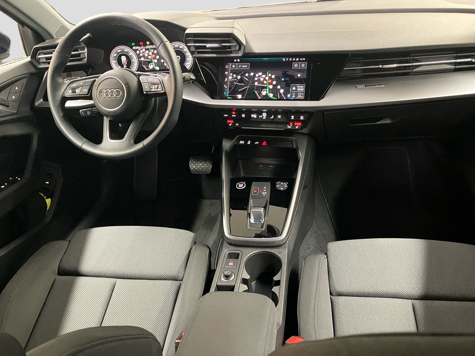 Audi A3 Sportback 40 TFSIe advanced - Samsaru's Car Outlet