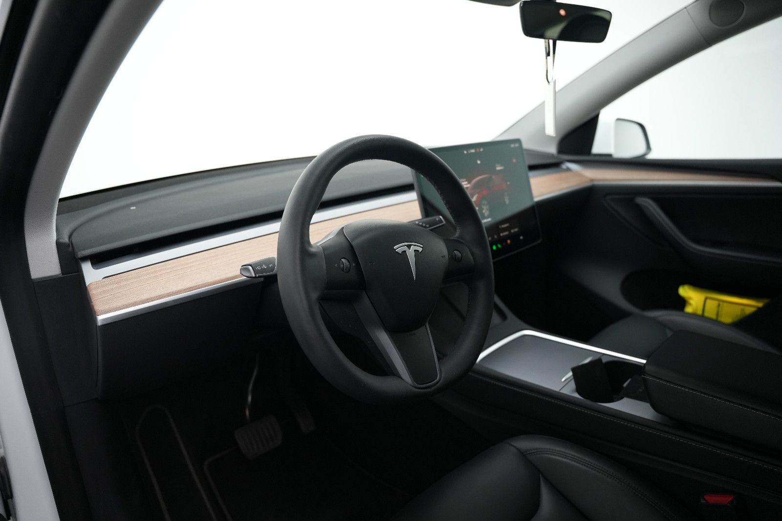 Tesla Model Y Long Range Dual*PanoramaGlasdach*Subwoof
