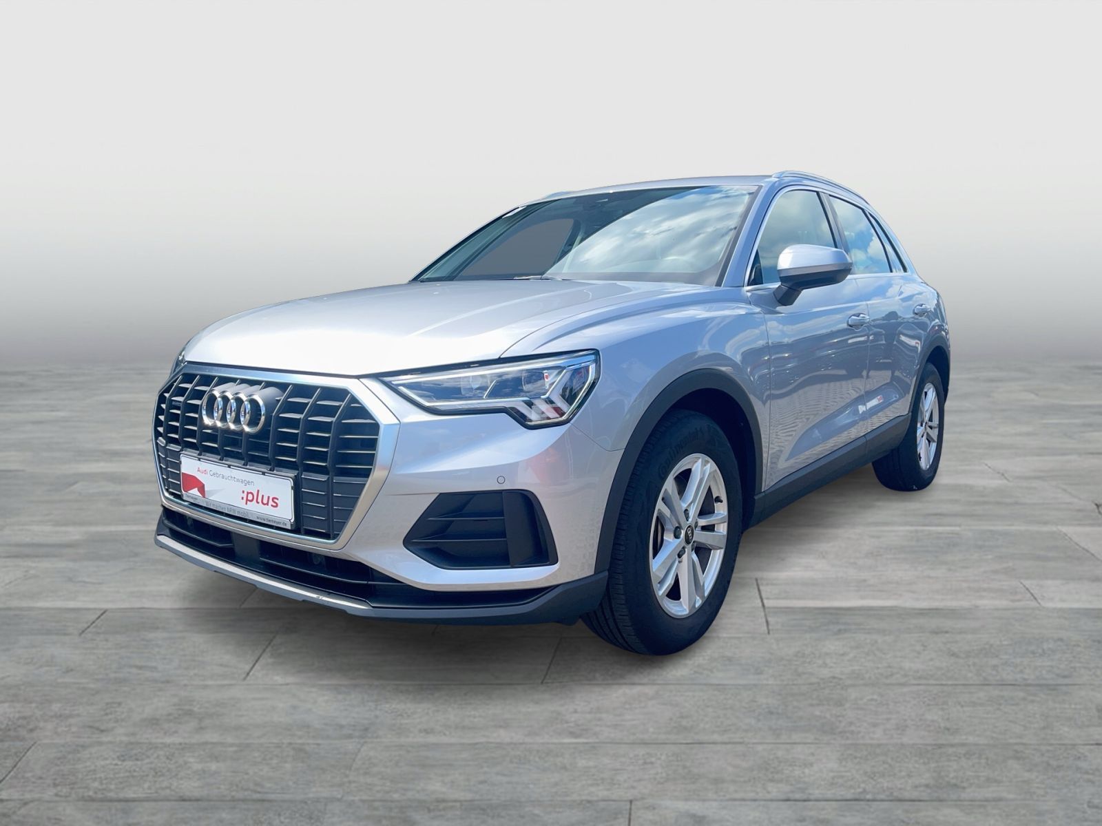 Audi Q3 40 TFSI Q - Samsaru's Car Outlet