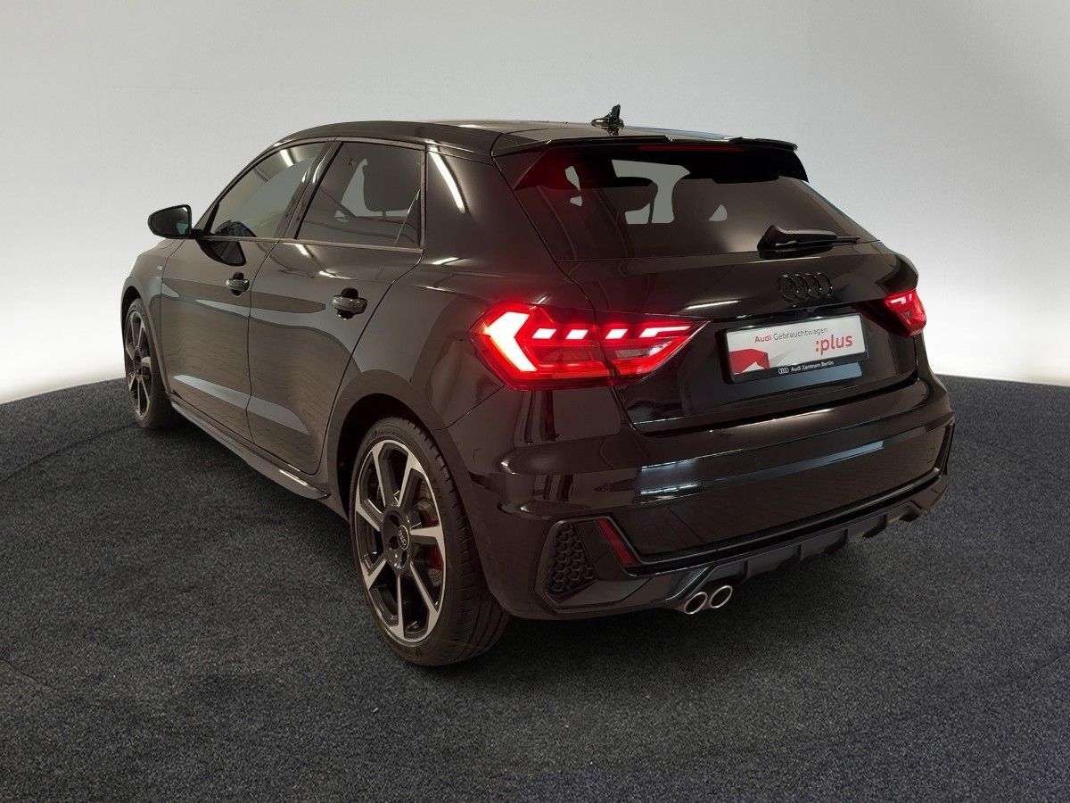 Audi A1 Sportback S line 40 TFSI S tr. LED NAVI RFK