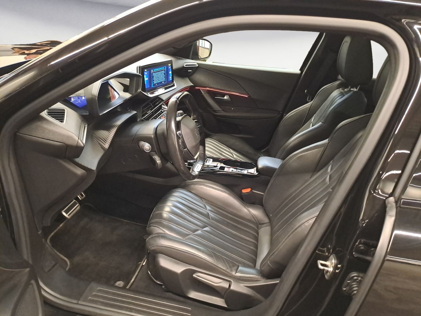 Peugeot 2008 GT - Samsaru's Car Outlet