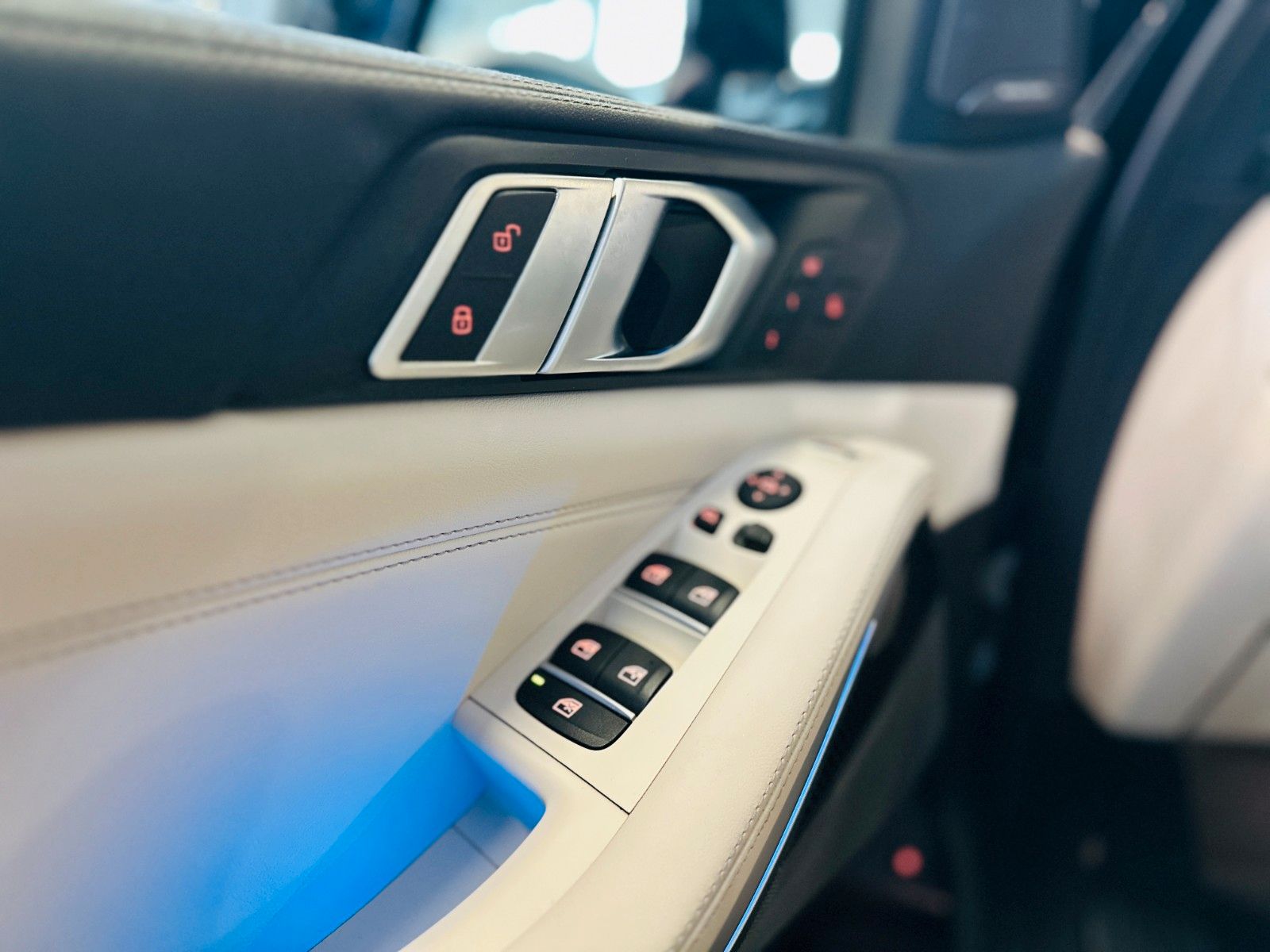 BMW X5 50e XD/PANO/STZHZ-BL/M-SPORT