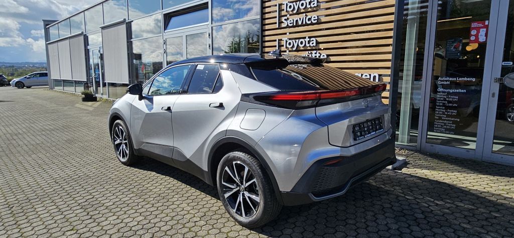 Toyota C-HR 2.0 Plug-in-Hybrid Team Deutschland