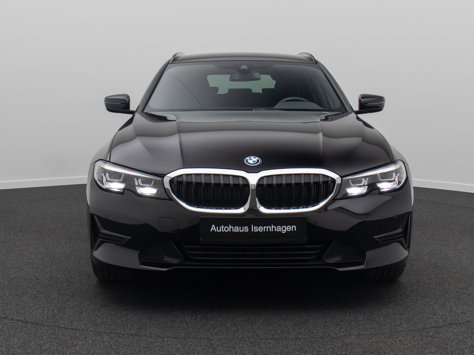 BMW 320e - Samsaru's Car Outlet