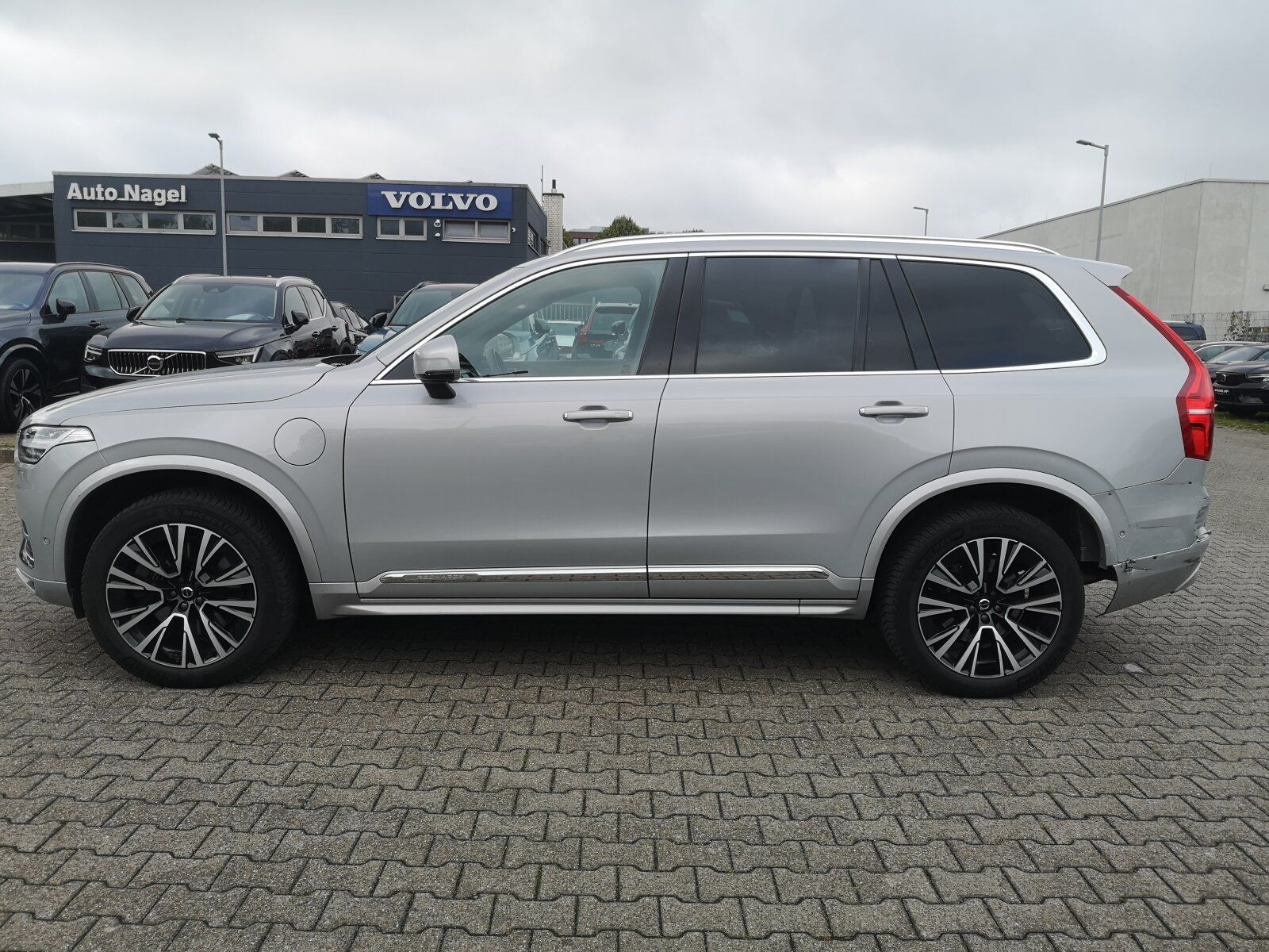 Volvo XC90 T8 AWD Ultimate Bright AHK|PANO|