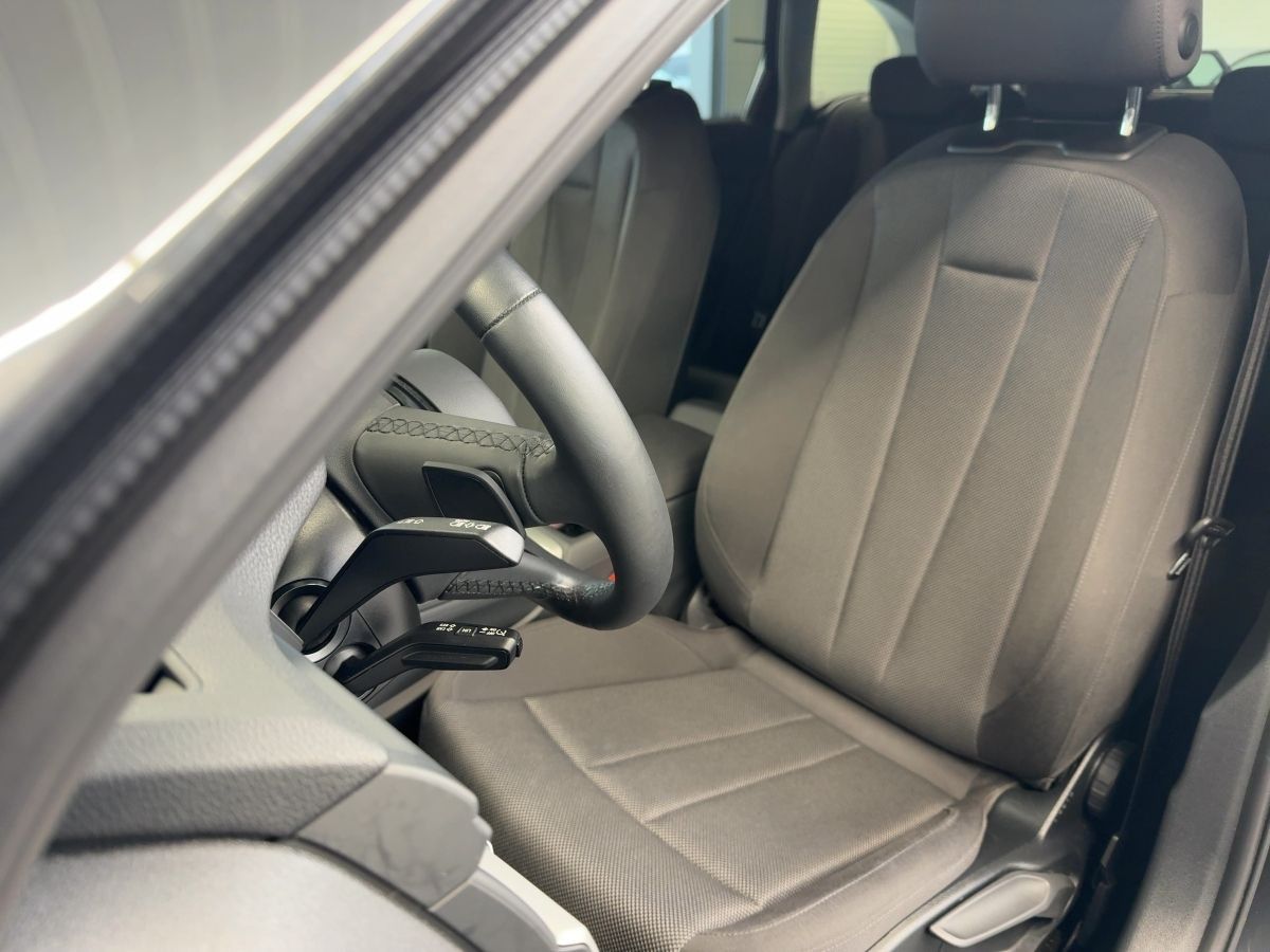 Audi A4 Avant advanced 35 TFSI - Samsaru's Car Outlet