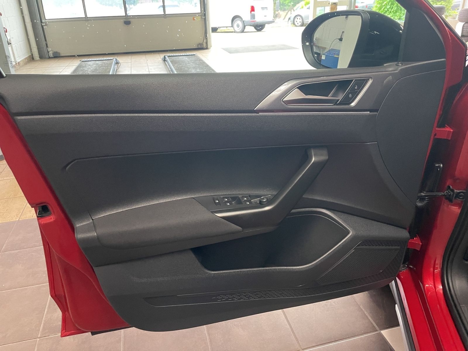Volkswagen Taigo 1.5 TSI OPF Style - Samsaru's Car Outlet