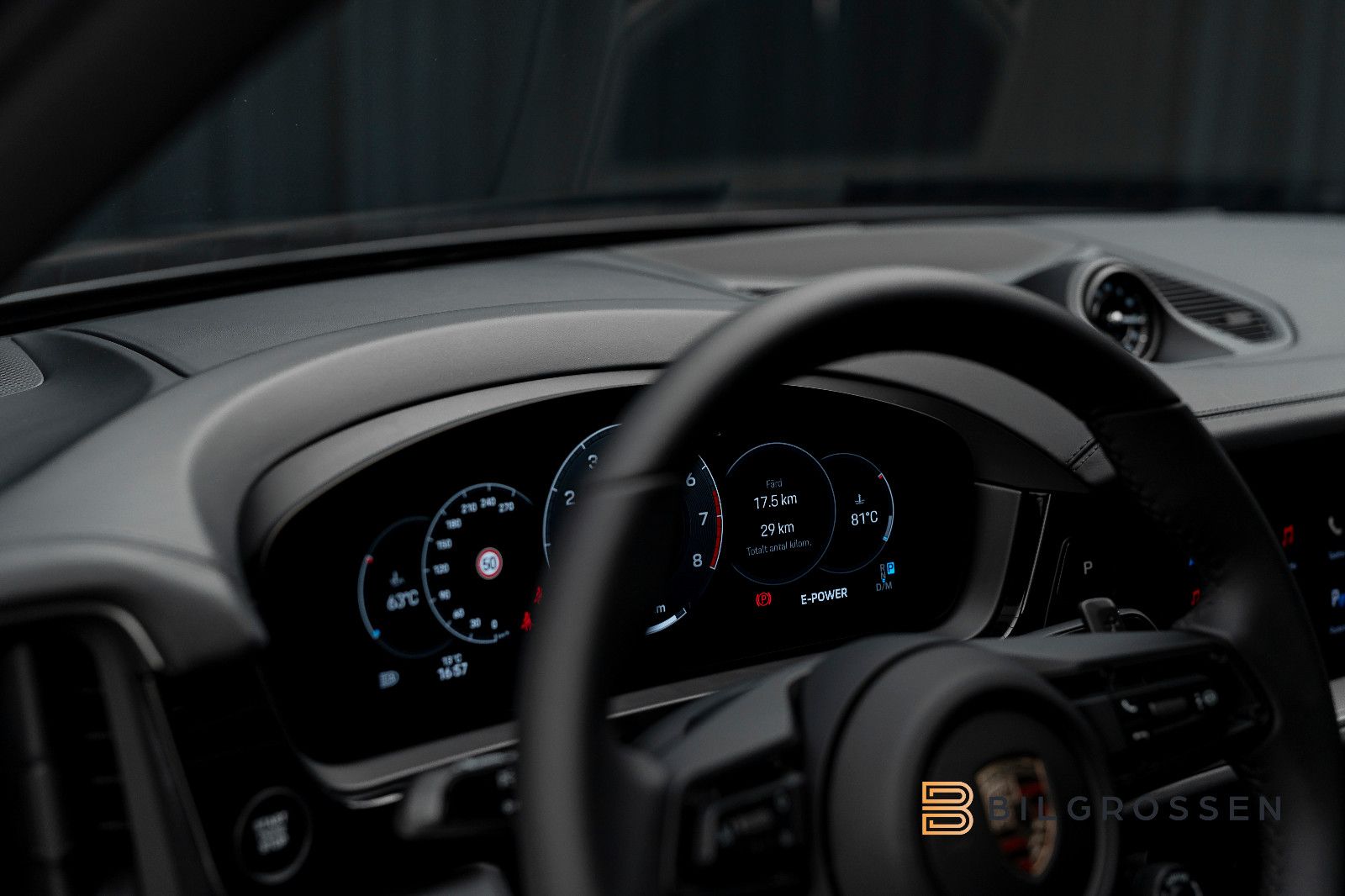 Porsche Cayenne Coupe E-Hybrid BOSE Sport Exhuast P-Disp