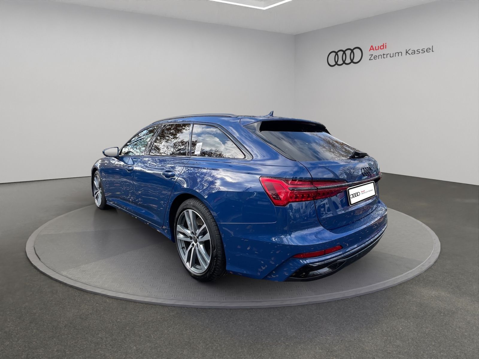 Audi A6 Avant 45 TFSI S line Matrix Navi HuD 360°