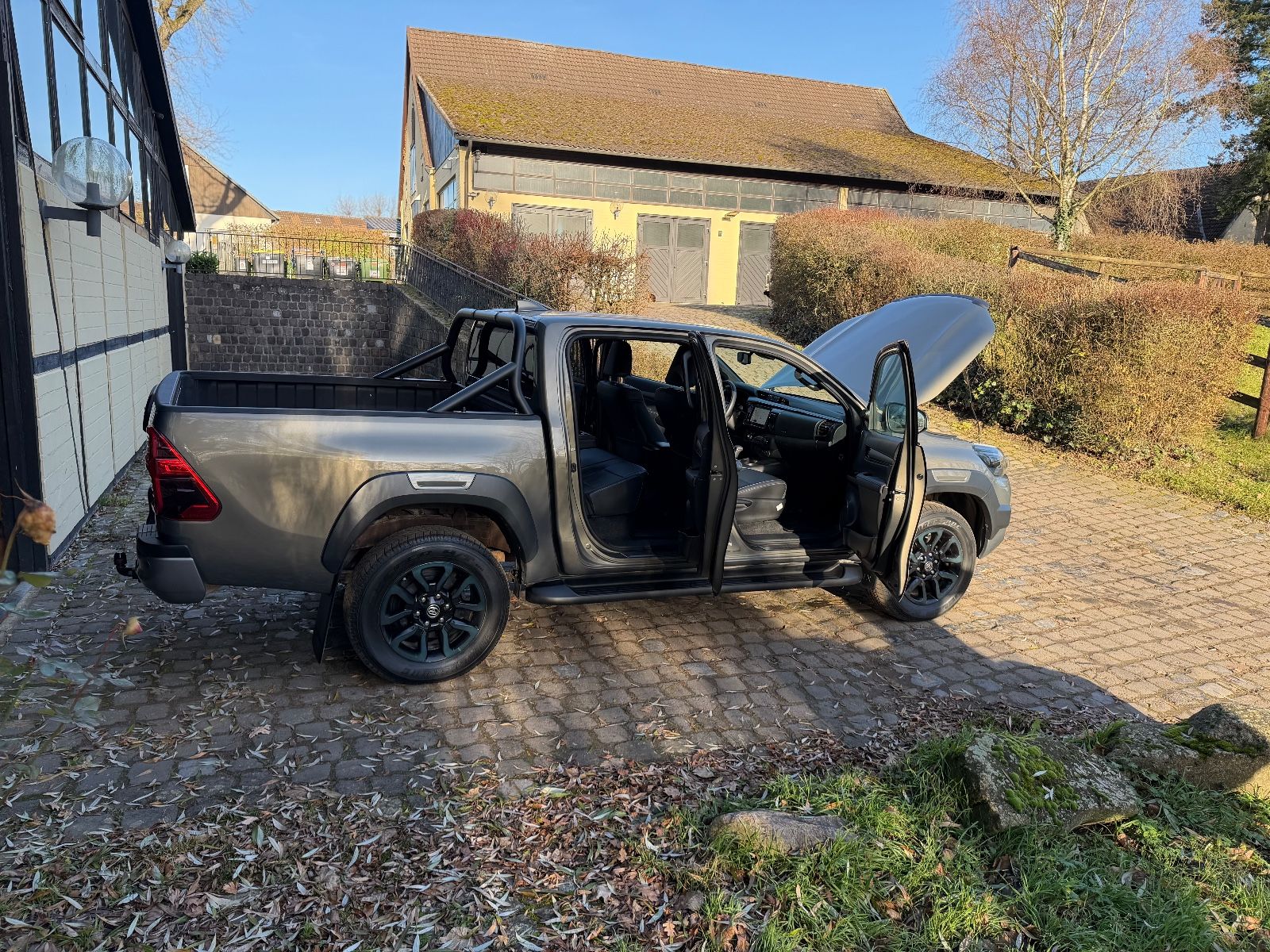 Toyota Hilux 2.8 D-4D 4Wd V48 Invincible*AHK*Büge