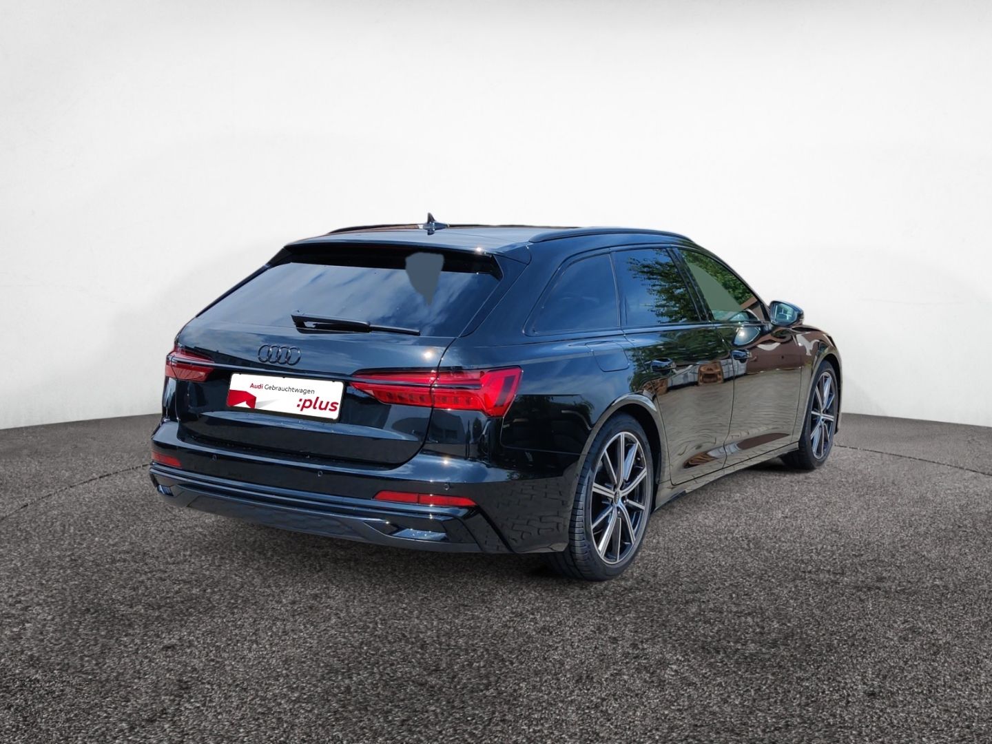 Audi A6 Avant 40 TDI S line - Samsaru's Car Outlet