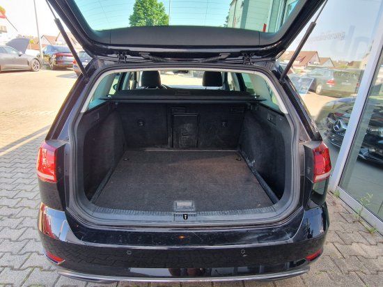 Volkswagen Golf VII Variant 2.0 TDI Comfortline DSG - Samsaru's Car Outlet