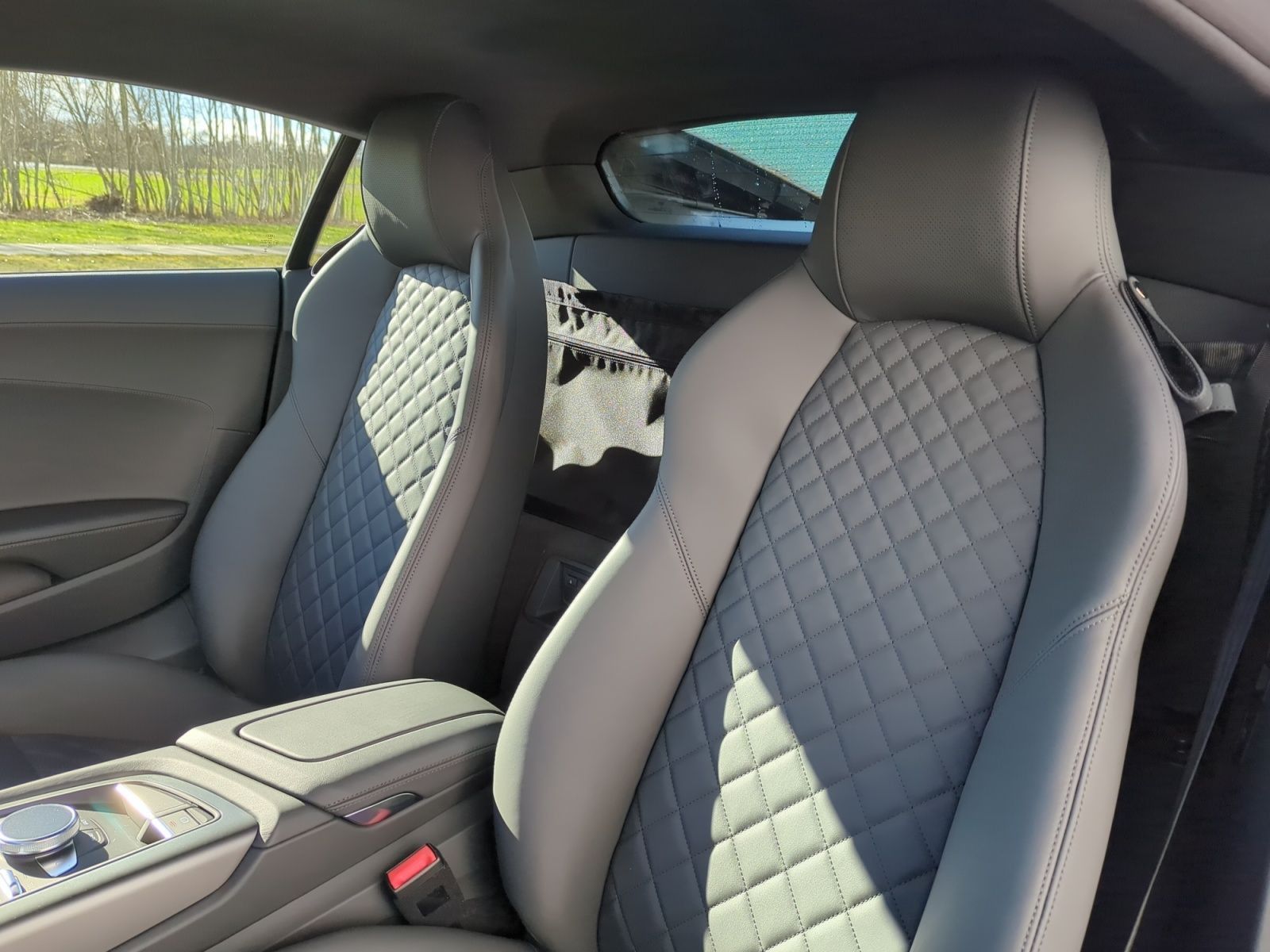 Audi R8 Coupé V10 performance RWD - Samsaru's Car Outlet