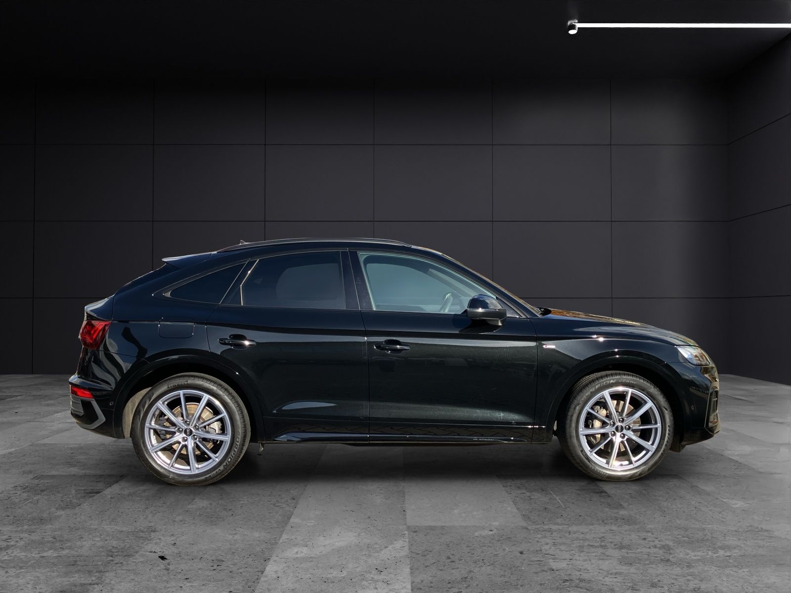 Audi Q5 Sportback 55 TFSI e quattro S line Matrix Nav