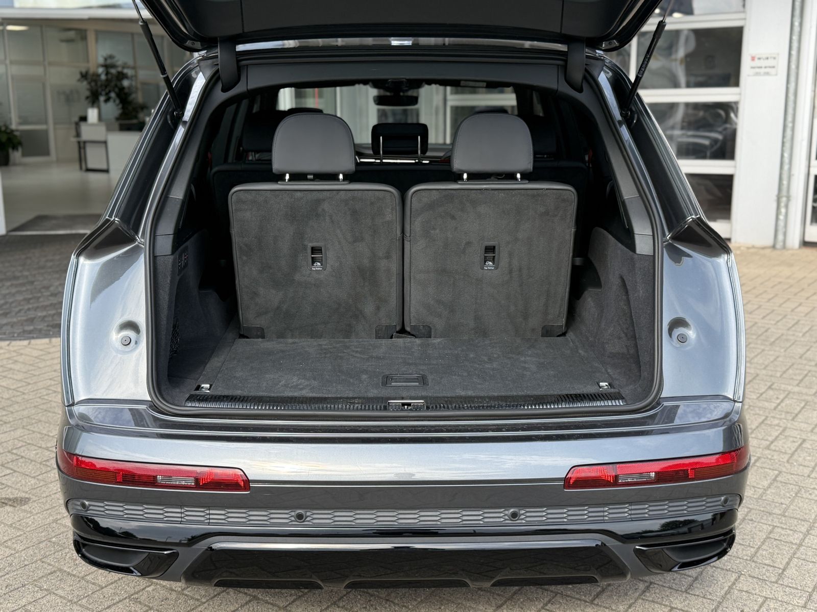 Audi Q7 50TDI S-LINE Competition Plus 7-Si. VOLL!