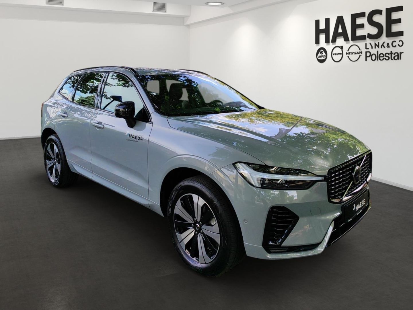 Volvo XC60 Recharge T6 AWD Plug-In-Hybrid Plus Dark Ha