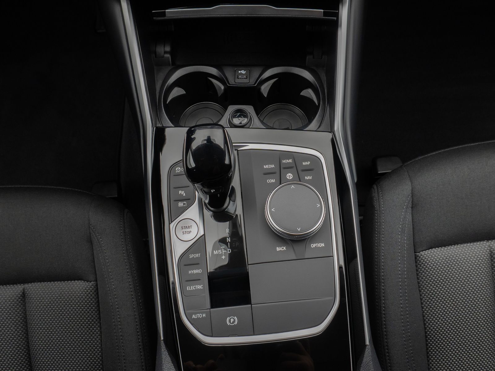 BMW 330e - Samsaru's Car Outlet