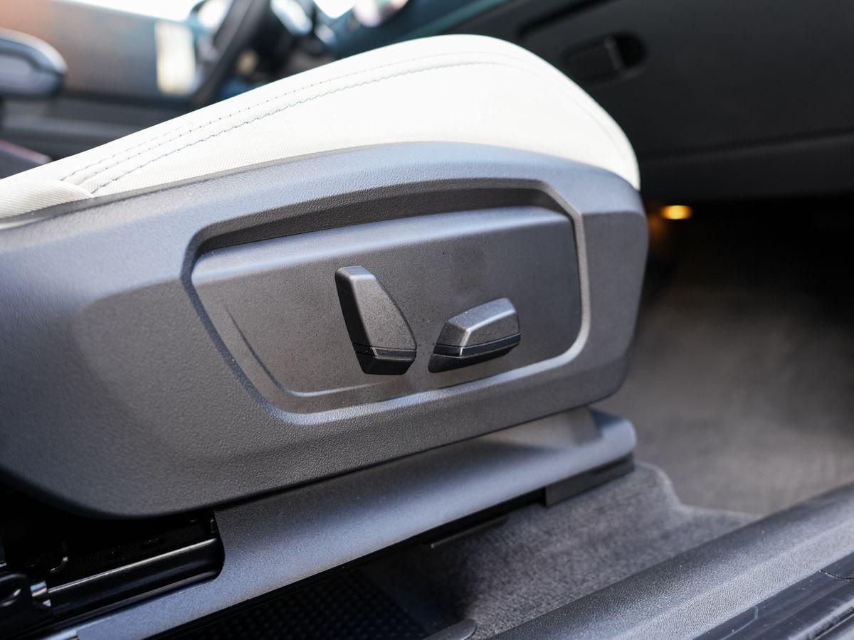 MINI Countryman C Favoured-T Paket XL - Samsaru's Car Outlet