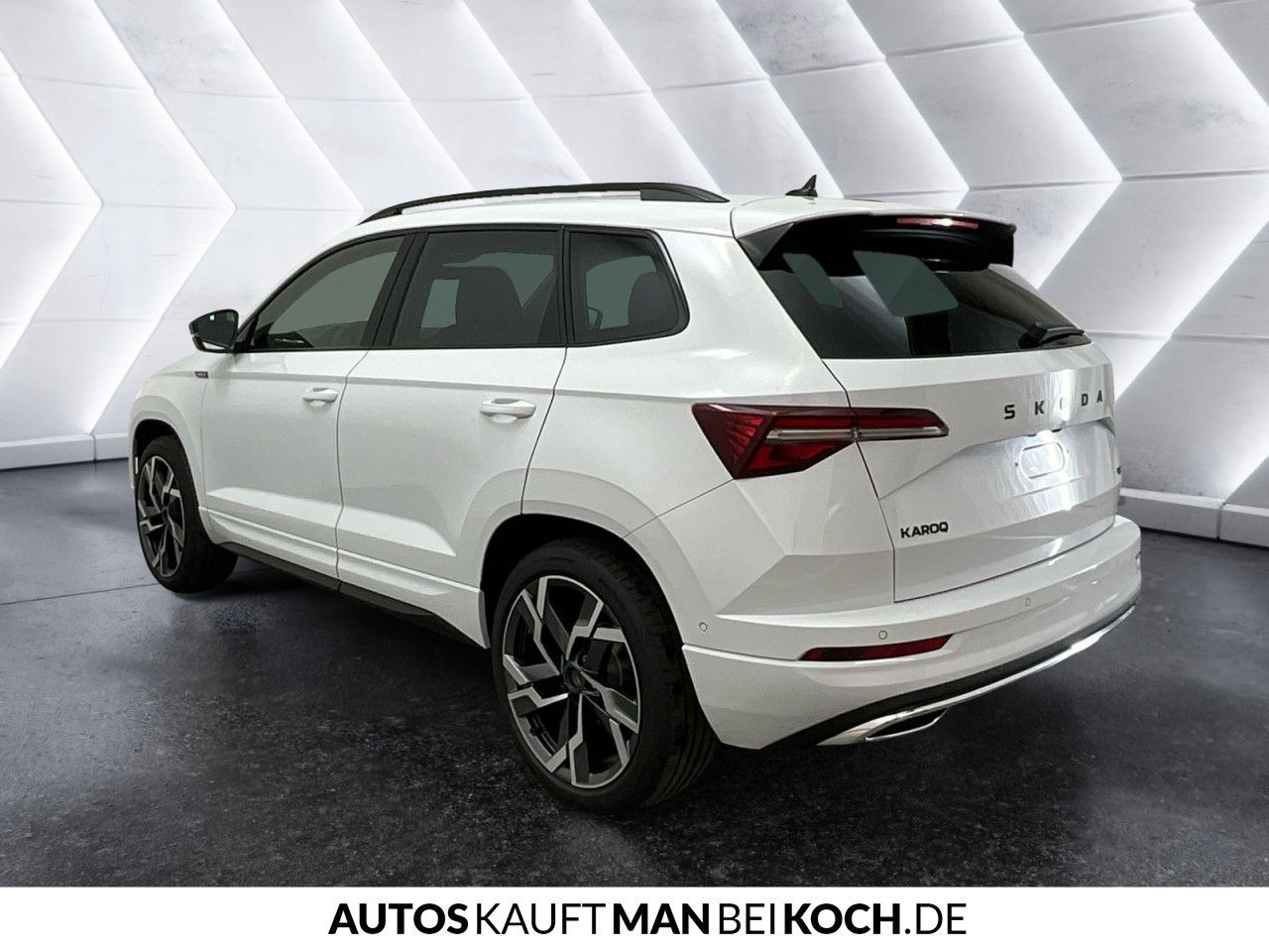 Skoda Karoq 2.0TSI 4x4 Sportline NAVI AHZV CANTON PANO