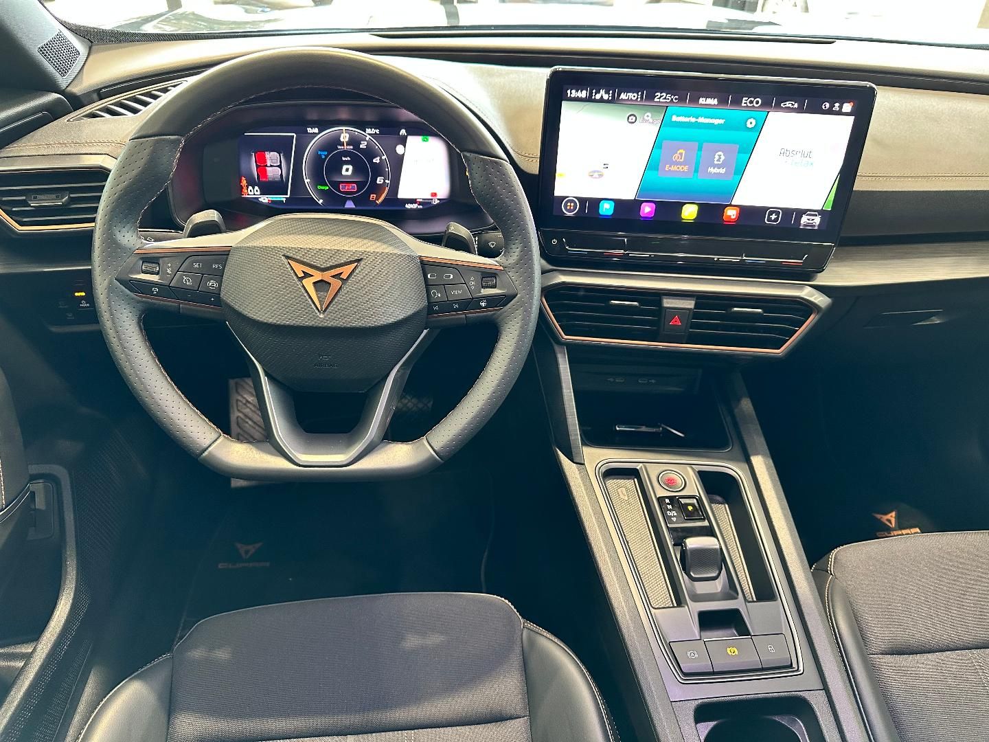 Cupra Formentor 1.4 e-hybrid - Samsaru's Car Outlet