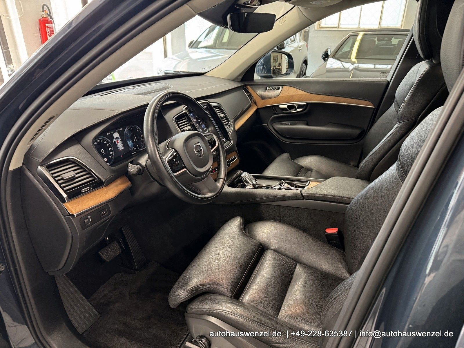 Volvo XC90 B5D  AWD Inscription 7-SITZER PANO STANDHZG