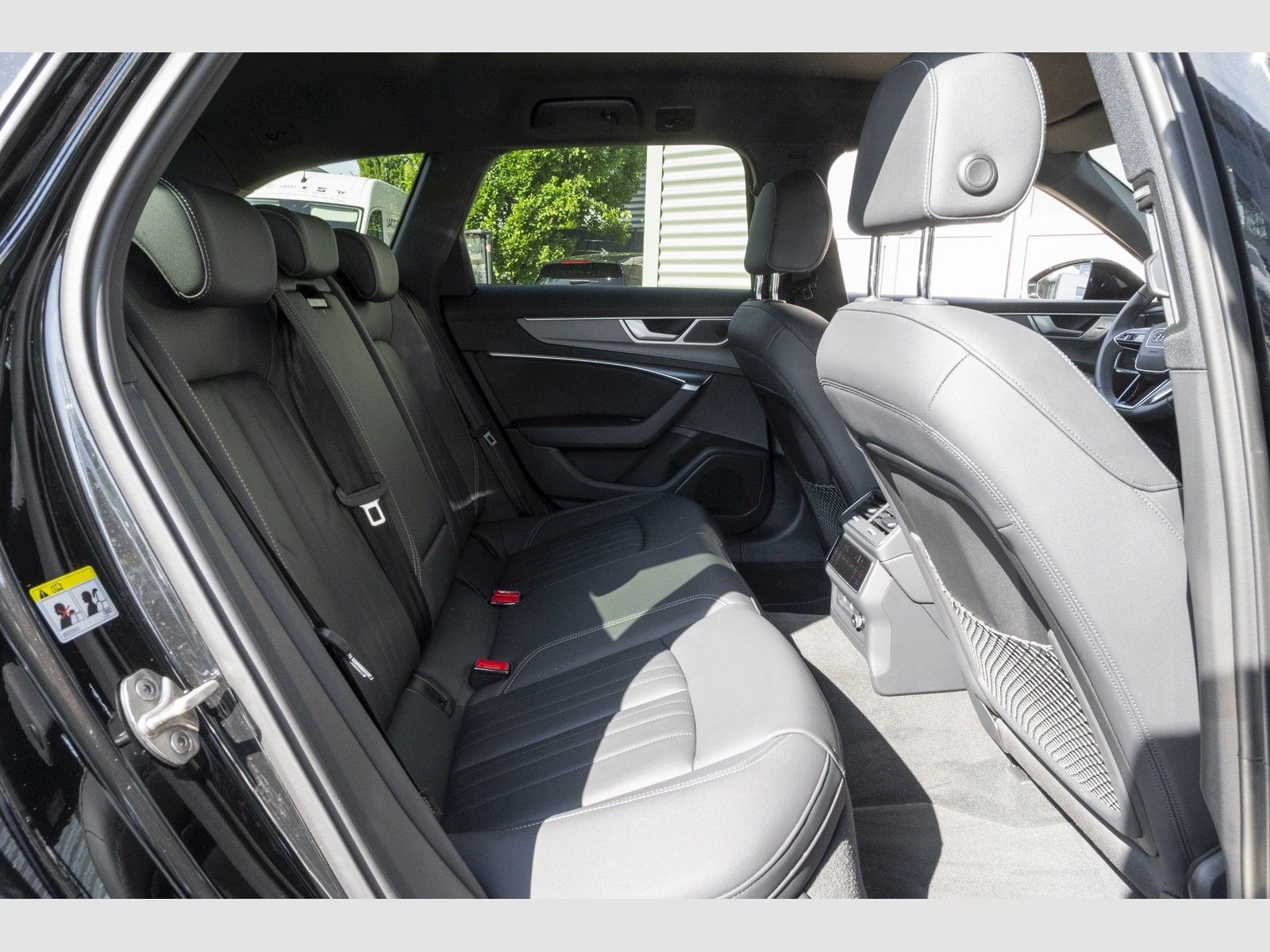 Audi A6 Avant 40 TDI S tronic - Samsaru's Car Outlet