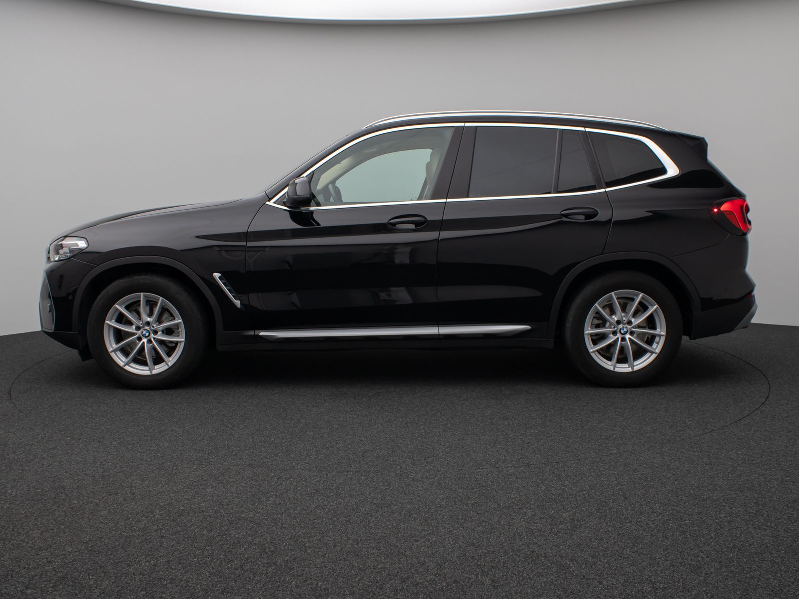 BMW X3 xD20i Sport - Samsaru's Car Outlet
