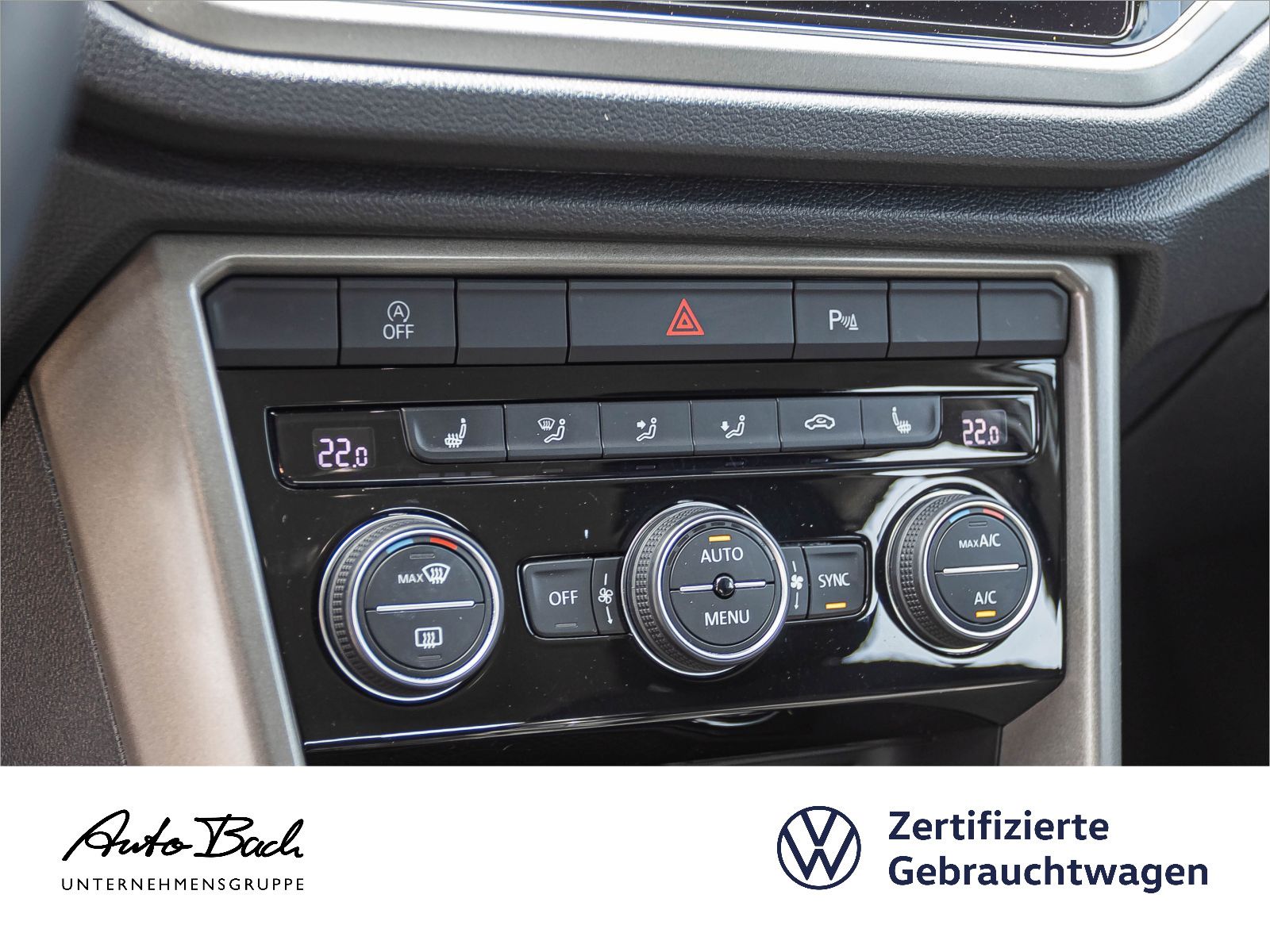 Volkswagen T-Roc 1.0 TSI Style - Samsaru's Car Outlet