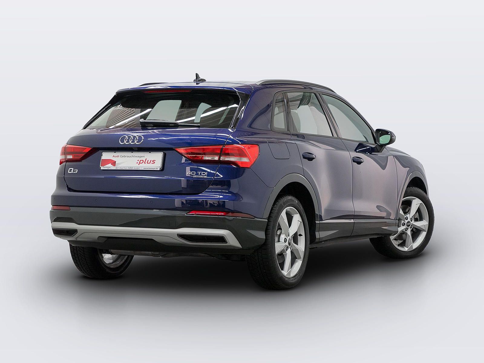 Audi Q3 40 TDI Q ADVANCED - Samsaru's Car Outlet