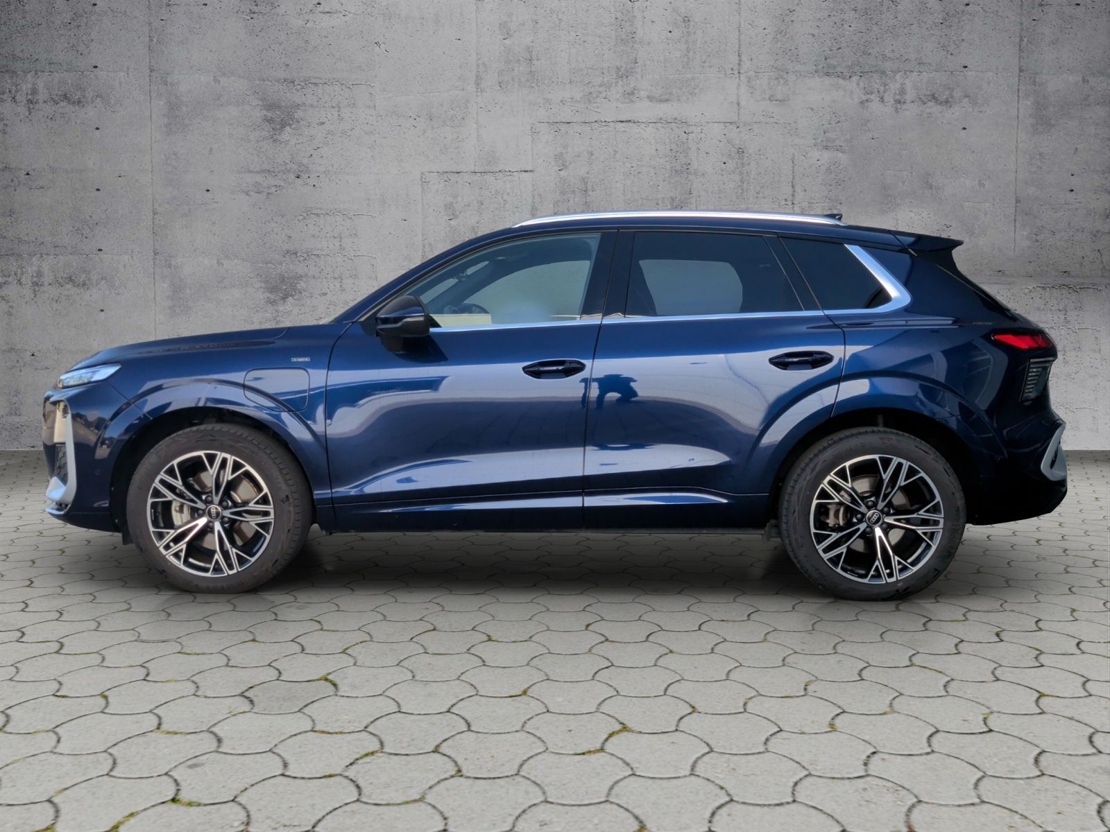 Audi Q3 1.5 e-hybrid S-tronic S-LINE 5JG/TECHPLUS