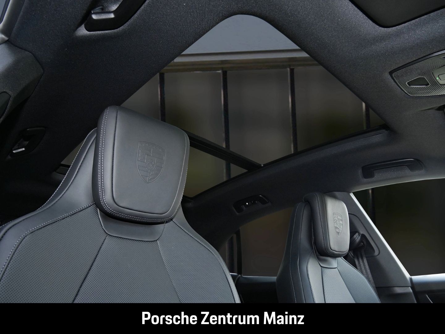 Porsche Macan 4 LED-Matrix Abstandstempomat Luftfederung