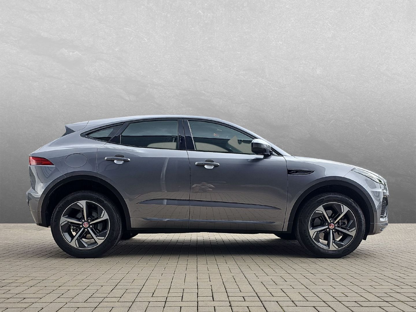 Jaguar E-Pace P300 AWD 300 Sport
