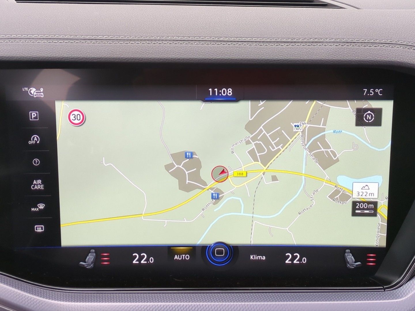 Volkswagen Touareg R-LINE 4M - Samsaru's Car Outlet
